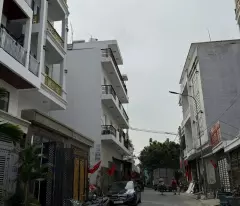 Nhà mới ken 5 tầng (4x22) Mặt Tiền Thới An 05, Quận 12 Giá Rẻ 7.69 tỷ
