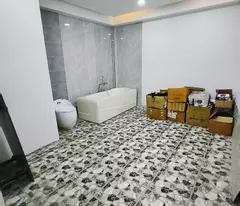 Nhà 5 tầng mới,4x15 , giá 8 tỷ 2, mặt tiền Liên Tỉnh 5