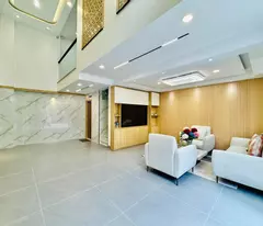 NHÀ CAO CẤP, THIẾT KẾ SANG TRỌNG, 3 LẦU, 6 WC TH 03332 9 5552 THÚY
