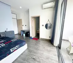 Mặt tiền kinh doanh ngay Chợ Lý Phục Man, 100m2, 3 tầng, thu nhập 300triệu/Năm, Bình
