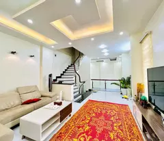 BÁN NHÀ ĐỊNH CÔNG THƯỢNG, HOÀNG MAI, LÔ GÓC Ô TÔ VÀO NHÀ, 42M2, 13.6 TỶ(CTL)
