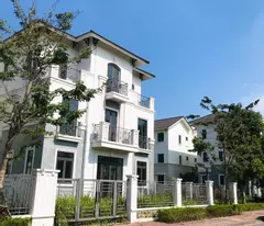 Bán căn biệt thự 240m2 tại đại đô thị vsip từ sơn bắc ninh