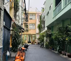 Q10 NGUYỄN GIẢN THANH HẺM 2 XE HƠI KHU AN NINH CĂN GÓC THÔNG THOÁNG 5x15M 3 TẦNG TIỆN CHO THUÊ VA