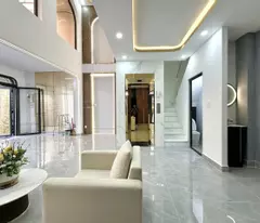 Bán nhà Mặt tiền Nguyễn Văn Khối ( Cây Trâm cũ) - CV Làng Hoa, 7x8.5m, 6 Tầng, 13.5 tỷ.