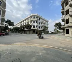 NHÀ PHỐ 4 TẦNG, 3,2 TỶ, BAO SỔ. NHẬN NHÀ, SANG TÊN NGAY. ĐẠI LỘ CSEDP. LH: 0966 343 969