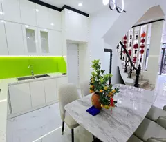 BÁN NHÀ KIM GIANG, HOÀNG MAI, MẶT NGÕ Ô TÔ QUA NHÀ, 42M2, 10.98 TỶ