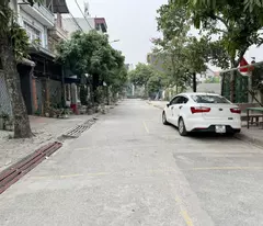 Chính chủ cần bán 76m2 đất, đường phân lô tại Tổ 5 Cự Khối. Ngay gần Chợ và Công Viên