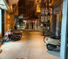 Bán 35m bạch mai tặng nhà 10m ô tô dừng đỗ hai bà trưng