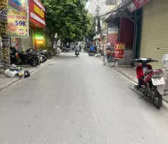 Chính chủ bán 100m2 nhà cấp 4 mặt phố Cửu Việt 1. Gần hai tòa Chung cư và Công Viên