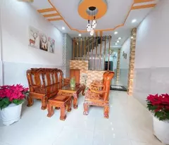 Nhà Trung Tâm 1/ Trần Hưng Đạo Q5 4 Tầng DTSD 120m2