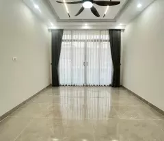 Bán gấp nhà riêng đẹp Vừa ở Vừa cho thuê căn hộ tại Ngõ 217 Đê La Thành, Đống Đa, Hà Nội, 25,9 tỷ,