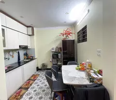 LÔ GÓC- 3 THOANG- GẦN Ô TÔ- NGÕ THÔNG+ Ngõ trước nhà ba gác tránh, gần ô tô, gần phố.