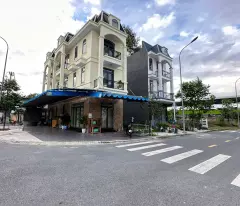 Đất Phú Chánh Thành Phố TÂN UYÊN, 72m2 ,Nói các bạn không tin chứ tôi cần bán lô đất nằm đối diện