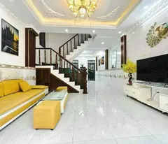 Nhà hẻm xe hơi Huỳnh Tấn Phát, 4 phòng, 5.8 tỷ, full nội thất