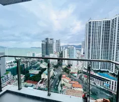 Cho thuê căn hộ tòa Tui Blue 2pn ngay trung tâm thành phố giá 23 triệu