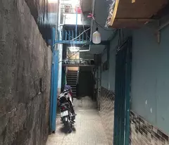 Căn hộ dịch vụ, mặt tiền Nguyễn Văn Qùy, thu nhập, 550triệu/Năm, 2 tầng, 304m2, P.Phú