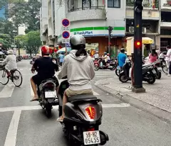 * VIP QUẬN 5_Mặt Tiền Triệu Quang Phục Ngay Nguyễn Trãi 4Tầng (4.2X20)Sổ Vuông,HCĐ, 22Tỷ