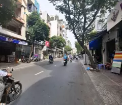 Bán nhà Mặt tiền Nguyễn Trãi,  Q5,  Châu Văn Liêm, 222m2 (5.7/9.6x31m), 2 Tầng, 49.9 tỷ