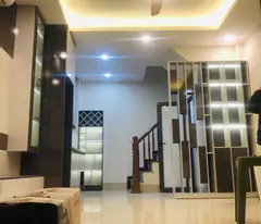 Bán Nhà Văn Hương - 30m - Hơn 6 Tỷ - Tây Nam - Lô Góc - SH Tránh Nhau