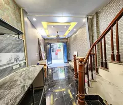 Bán nhà Hào Nam Đống Đa, Vị Trí Gần Mặt Phố, Nhà Dân Xây, 35mx4T, Giá: 7,48 Tỷ, Lh: 0396935190.