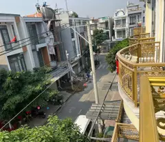 Bán nhà 1T2L mặt tiền Dĩ An Bình Dương