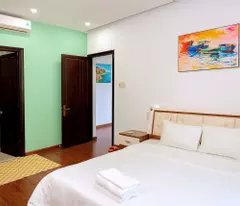 Cho thuê biệt thự rộng đẹp có sân vườn - TTTP giá 32 triệu