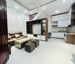 Cầu Giấy, hiếm, không có căn thứ 2,32m2,5T, full nội thất, ở ngay 6tỷ8