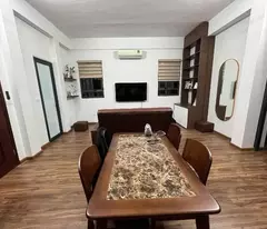 Bán gấp nhà riêng 4 Tầng 105m2, 22 tỷ,  Mặt Ngõ 81 Thái Thịnh, Q.Đống Đa, HN Vừa ở ừa kinh doanh