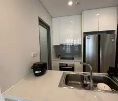 Cho thuê căn hộ 2PN view hồ bơi tuyệt đẹp tại Đảo Kim Cương