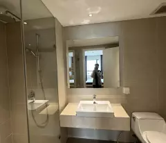 Cho thuê căn hộ 2PN view hồ bơi tuyệt đẹp tại Đảo Kim Cương
