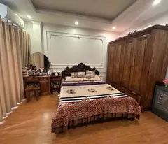 Bán Nhà Quan Nhân, 35m², Nhà Đẹp, 6 Tầng, Full Nội Thất, Thang Máy, Ở Ngay, 7.6 Tỷ