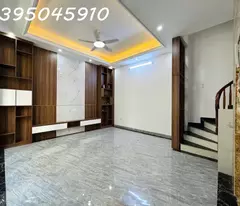 Hiếm - Lô Góc Ngõ Nông Gần Ô Tô - Thang máy