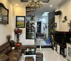 Bán nhà Ngay Cầu Vượt Hương Lộ 2 - Đường 6m - 112m2 - 2 tầng đúc bt - Nhỉnh 5 tỷ