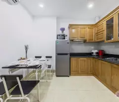Cho thuê căn hộ khép kín đầy đủ nội thất trong căn chung cư sạch đẹp, văn minh và nhiều tiện ích.