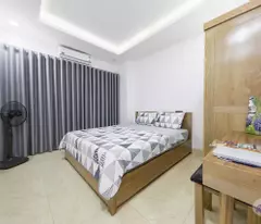 Cho thuê căn hộ khép kín đầy đủ nội thất trong căn chung cư sạch đẹp, văn minh và nhiều tiện ích.