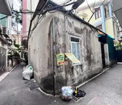 Bán nhà Cấp 4 phố Quảng Khánh 63m2 lô góc 2 mặt tiền nhỉnh 17 tỷ rất gần Hồ Tây