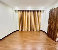 giảm chào 300 tr bán gấp nhà  đẹp phố Nguyễn Văn Cừ 38m xây 5 tầng  chỉ 6 tỷ một nhà ra mặt ngõ ô