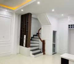 LẠC LONG QUÂN  - TÂY HỒ - DT31M2 X5T - MT5M - 6.8TỶ - GẦN OTÔ  - NHÀ CỰC KỲ THOÁNG SÁNG