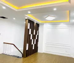 LẠC LONG QUÂN  - TÂY HỒ - DT31M2 X5T - MT5M - 6.8TỶ - GẦN OTÔ  - NHÀ CỰC KỲ THOÁNG SÁNG