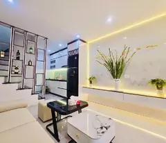 Bán Nhà Vũ Trọng Phụng 32m² 6.68 tỷ, nhà đẹp, phố sầm uất, kinh doanh nhỏ đỉnh cao