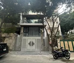 Phố Trung Hòa 130m2, 6T thang máy, 2 mặt tiền 7m trước sau view vườn hoa vỉa hè ô tô