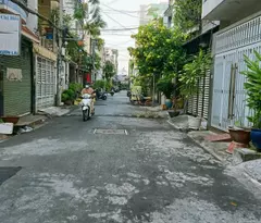 HXH gần chợ Tân Hương, Q.TP 3 tầng mới ở ngay 67m2 (6.7 x 10m) chỉ 6 tỷ nhỉnh
