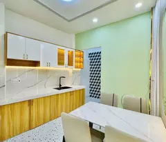 Nhà đẹp 3 tầng, ngay BV Q2,, 65m2, ngang 5m, 4PN, HXHi, ở ngay, nhỉnh 6 tỷ