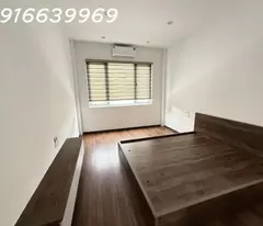 Bán nhà Đội Cấn, 45m², 5 tầng, 30m ra phố, ngõ rộng, chỉ hơn 9 tỷ!