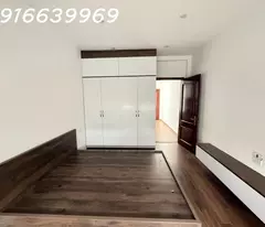 Bán nhà Đội Cấn, 45m², 5 tầng, 30m ra phố, ngõ rộng, chỉ hơn 9 tỷ!