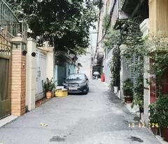 Bán nhà Phường 12 - Q.10 - NHÀ ĐẸP 3 TẦNG - 52m2 - Ngay SƯ VẠN HẠNH & 3/2 - Chỉ 8,8 Tỷ