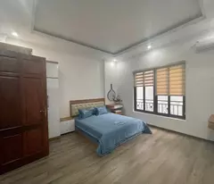NHÀ MỚI ĐẸP THẠCH BÀN, 50M, MT 4,5M, SÁT Ô TÔ TRÁNH -THANG MÁY - NHỈNH 7 TỶ