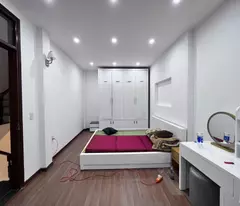 7,5 tỷ ngách 39 ngõ 20 Mỹ Đình 4 phòng ngủ 5wc