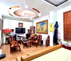 NHÀ DÂN XÂY 42M x 5T, VỊ TRÍ ĐẸP, GẦN PHỐ, PHÁO ĐÀI LÁNG, ĐỐNG ĐA, 11.35 TỶ