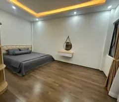 Bán Nhà ĐẶNG TIẾN ĐÔNG, 43m2, Sổ Phân Lô, Ô Tô Đỗ Cửa, Kinh Doanh Đỉnh Cao, Chỉ 7.95 Tỷ